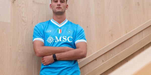 NAPLES, ITALY - JULY 18: New SSC Napoli signing Lorenzo Lucca is presented at the club’s 2025/26 pre-season training camp on July 18, 2025 in Dimaro, Trento, Italy. The Italian striker joins from Udinese. (Photo by SSC NAPOLI/SSC NAPOLI via Getty Images)