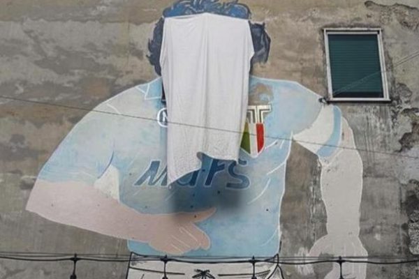 Murale-maradona.jpeg