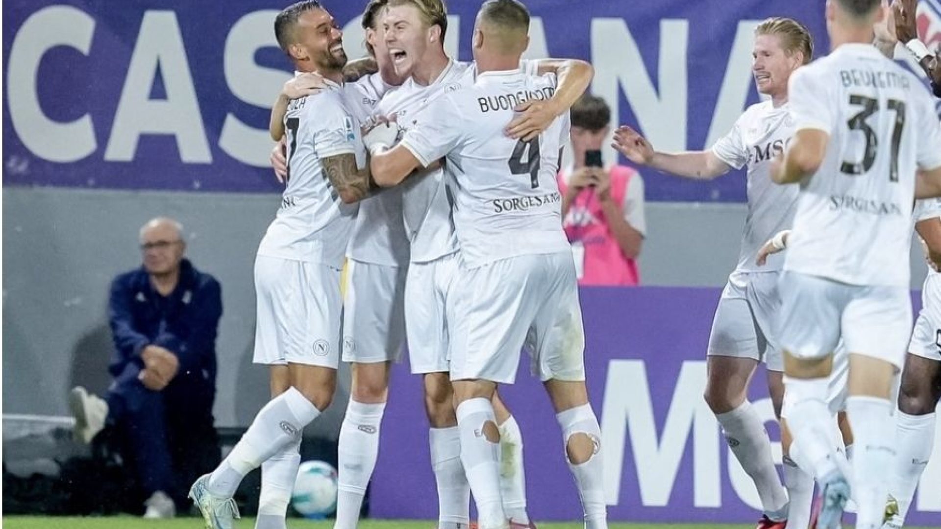 Napolicalcio.jpg