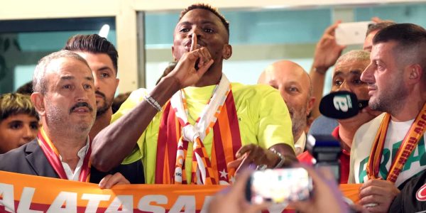 ISTANBUL, TURKIYE - SEPTEMBER 3: 25 year old Nigerian defender Victor Osimhen, whom Galatasaray plans to recruit, arrives in Istanbul, Turkiye on Tuesday, September 3, 2024. (Photo by Islam Yakut/Anadolu via Getty Images)