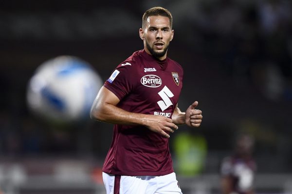 STADIO OLIMPICO GRANDE TORINO, TURIN, ITALY - 2021/09/23: Marko Pjaca of Torino FC eyes the ball during the Serie A football match between Torino FC and SS Lazio. The match ended 1-1 tie. (Photo by Nicolò Campo/LightRocket via Getty Images)