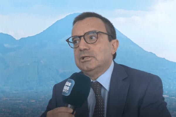 Nuova app UnicoCampania verso l'America's Cup 2027: registrazioni da met&agrave; ottobre, notifiche e informazioni in tempo reale sui trasporti.