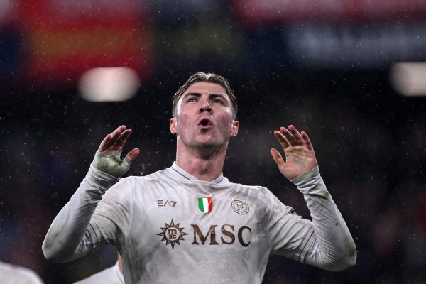 GENOA, ITALY - FEBRUARY 07: Rasmus Hojlund of Napoli celebrates his goal during the Serie A match between Genoa CFC and SSC Napoli at Luigi Ferraris Stadium on February 07, 2026 in Genoa, Italy. (Photo by Image Photo Agency/Getty Images)