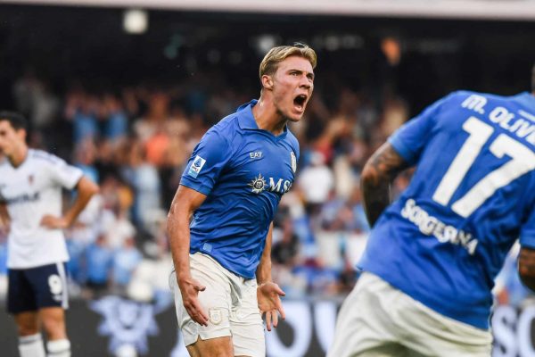NAPLES, ITALY - AUGUST 30: Rasmus Højlund of SSC Napoli celebrates after scoring a goal to make it 1-1 during the Serie A match between SSC Napoli and Como 1907 at Stadio Diego Armando Maradona on August 30, 2026 in Naples, Italy. (Photo by Ivan Romano/Getty Images)