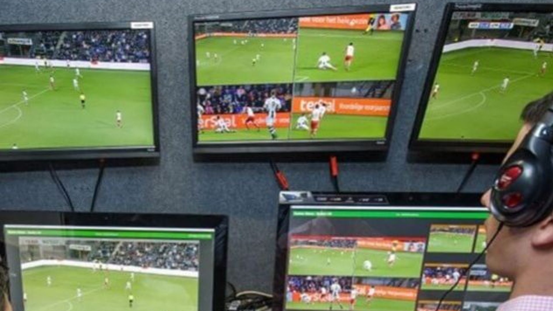 VAR-calcio .jpg