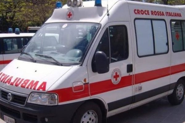 ambulanza-2-rassegnastampan