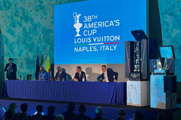 conferenza americas cup