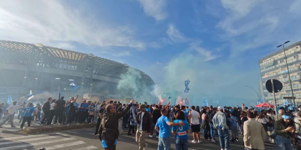 esterno maradona scudetto 4