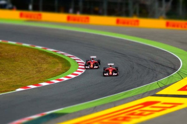 ferrari-formula1.jpg