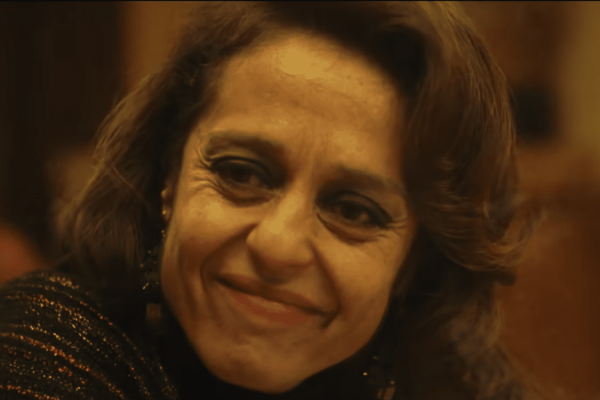 Edoardo De Angelis a Venezia con “Il fuoco che ti porti dentro”, in concorso per il Leone d'Oro al Festival del Cinema.
