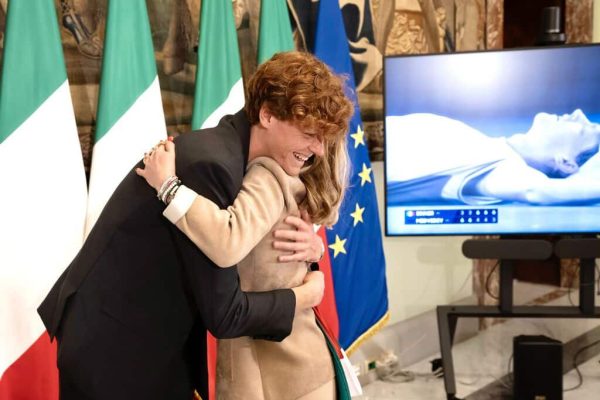 Roma, 30/01/2024 – Il Presidente del Consiglio, Giorgia Meloni, ha ricevuto Jannik Sinner a Palazzo Chigi.