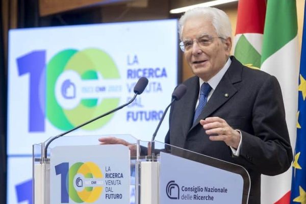 Il Presidente Sergio Mattarella rivolge il suo indirizzo di saluto in occasione della cerimonia del centenario del Consiglio Nazionale delle Ricerche