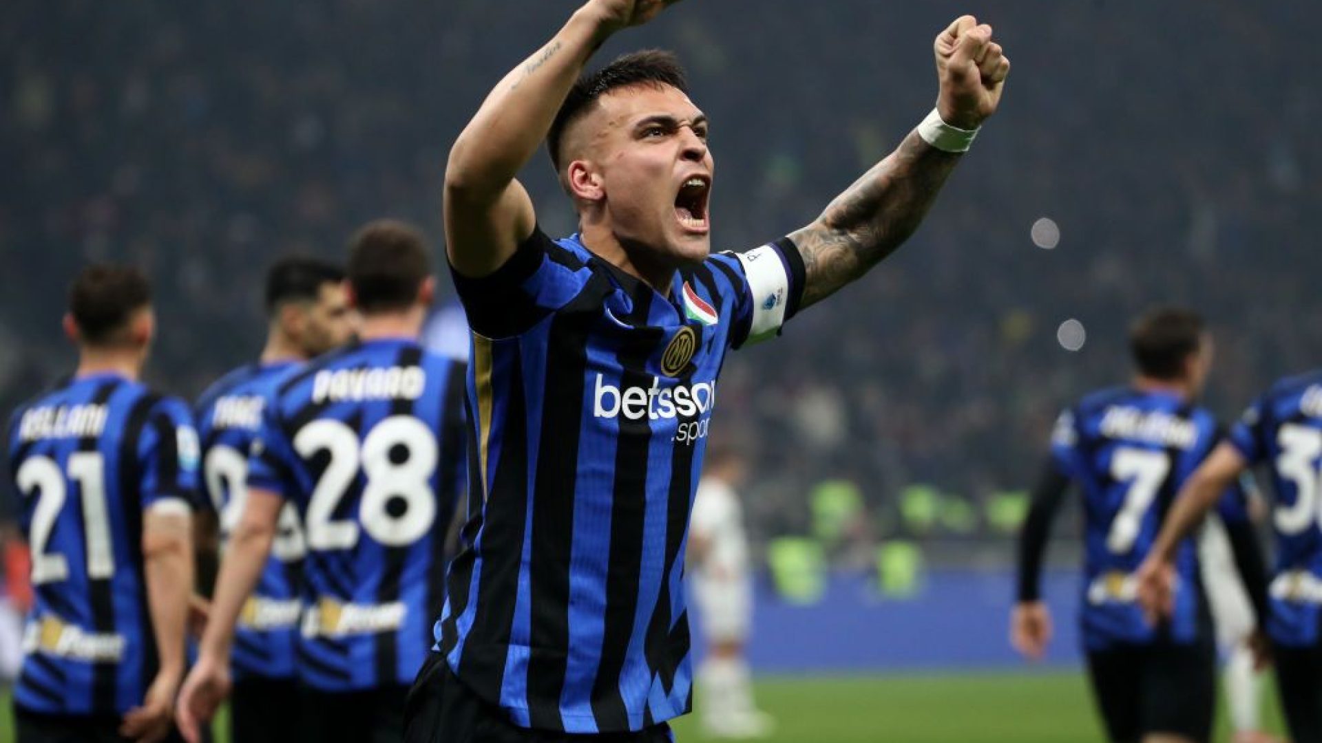 lautarointer455.jpg