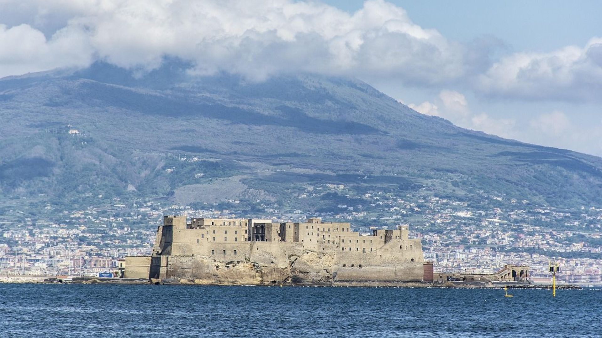 naples-5067603_1280.jpg