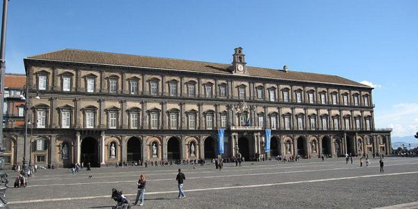 palazzo-reale-na