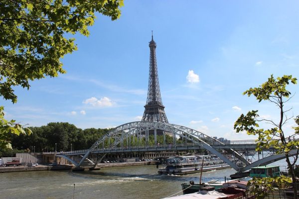 paris-3881047_1280.jpg