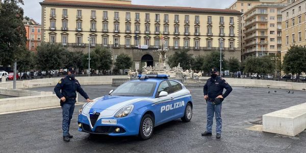 polizia-piazza-municipio