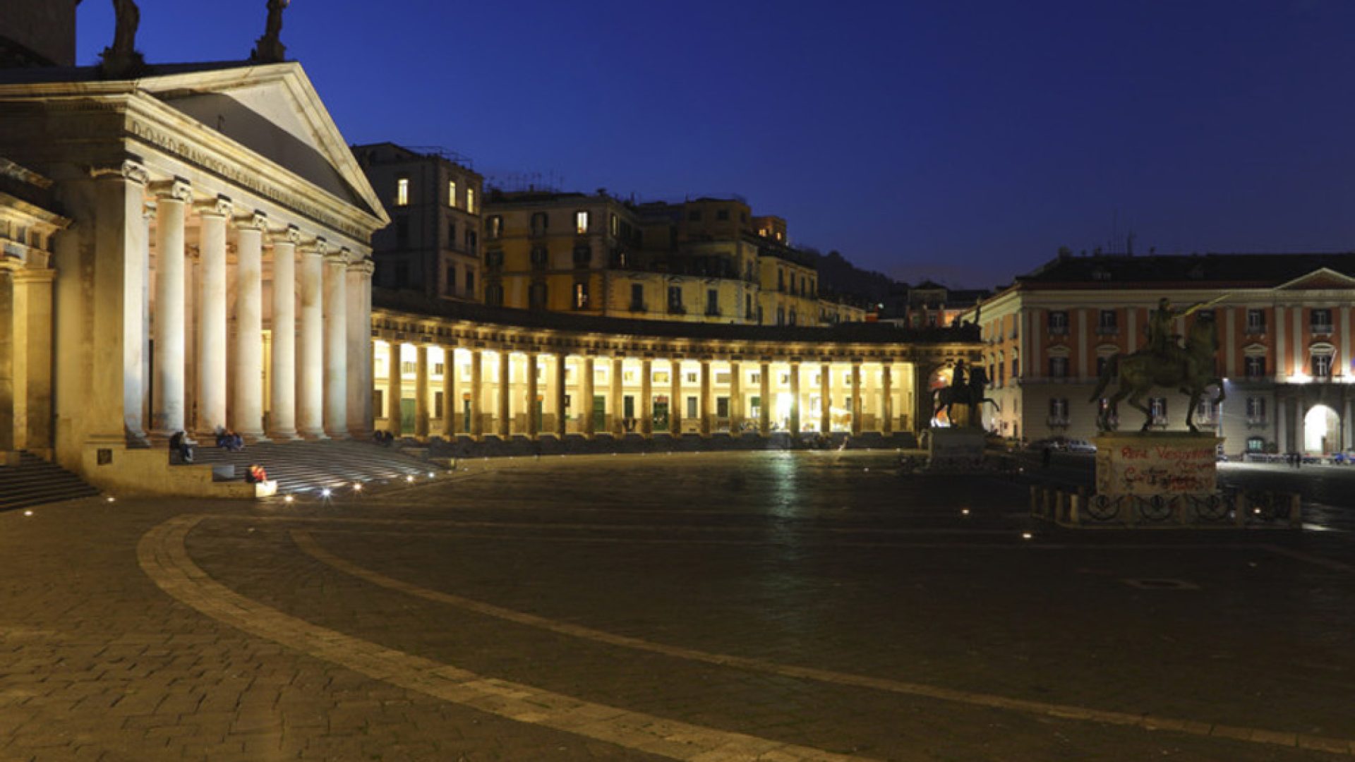 pzza-plebiscito-coprifuoco