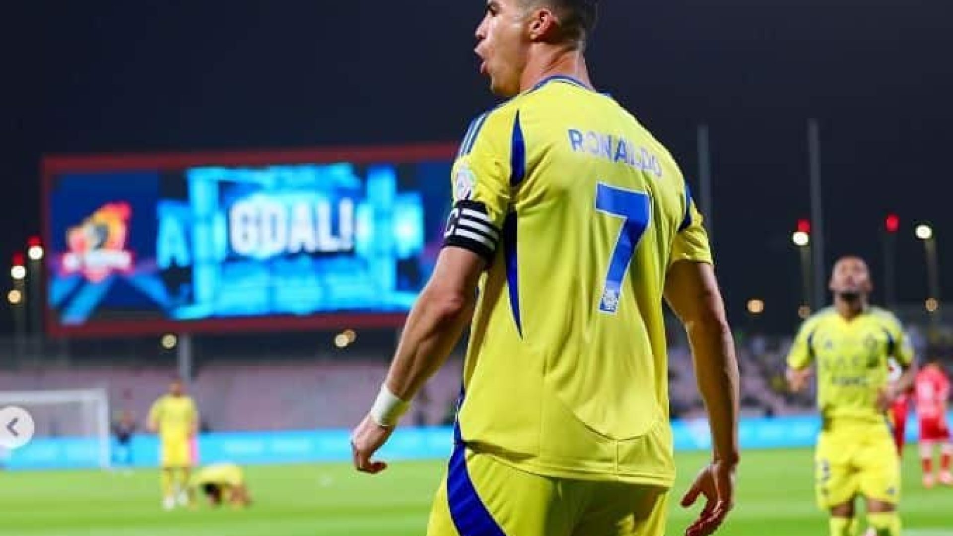 ronaldo111.JPG