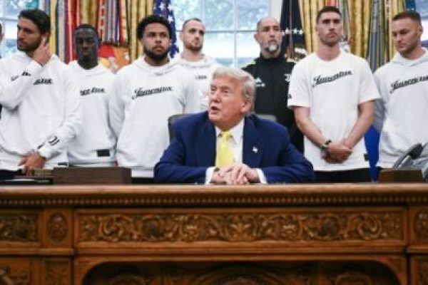 trumpjuve33.JPG